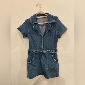 Denim Short Sleeve dress with Belt